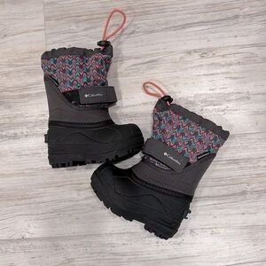Columbia Bugaboot Winter Snow boot size 6